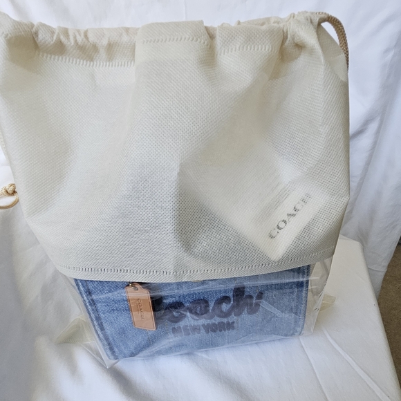 Coach Mini Cargo 20 Denim Tote Bag. NWT - Picture 11 of 14